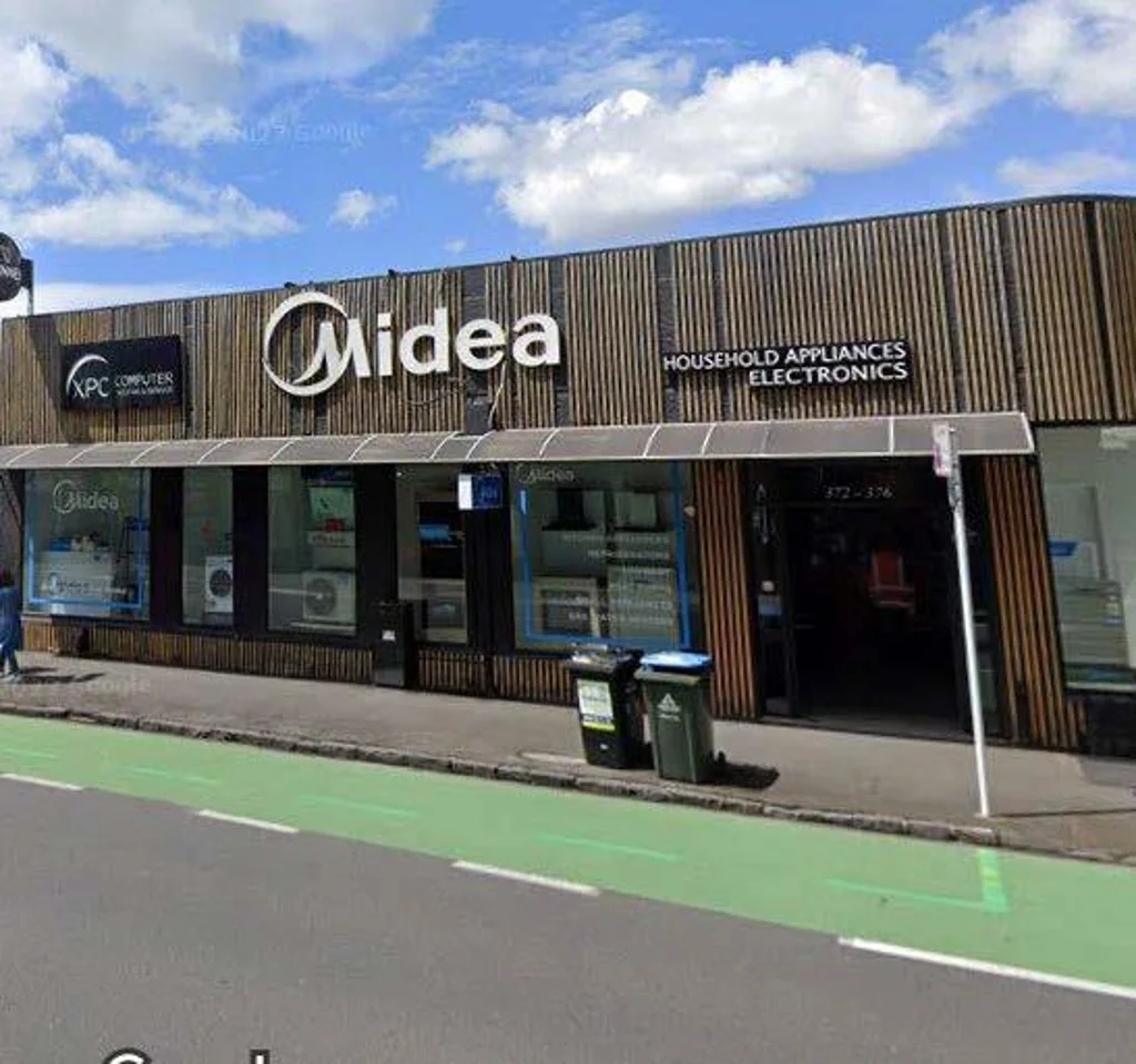 Newmarket Standalone Broadway Retail