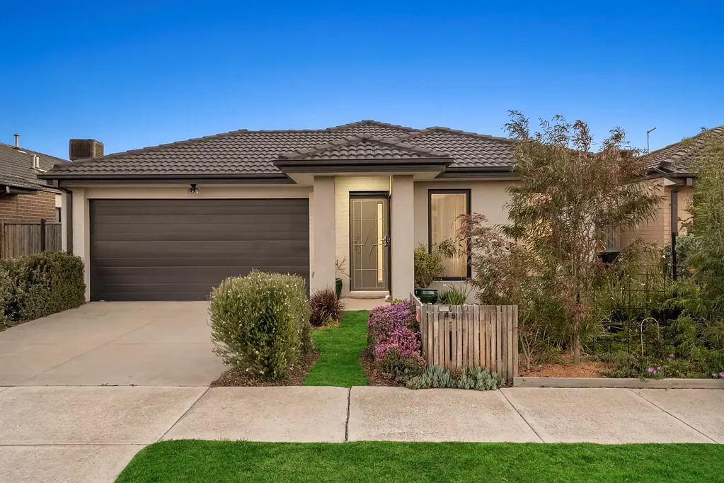 45 Grevillea Drive, Mount Duneed, VIC 3217