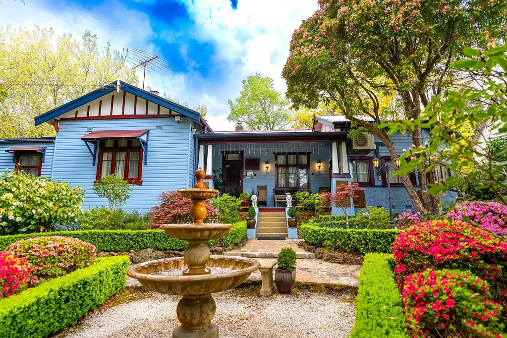 9-11 Brentwood Avenue, Blackheath, NSW 2785