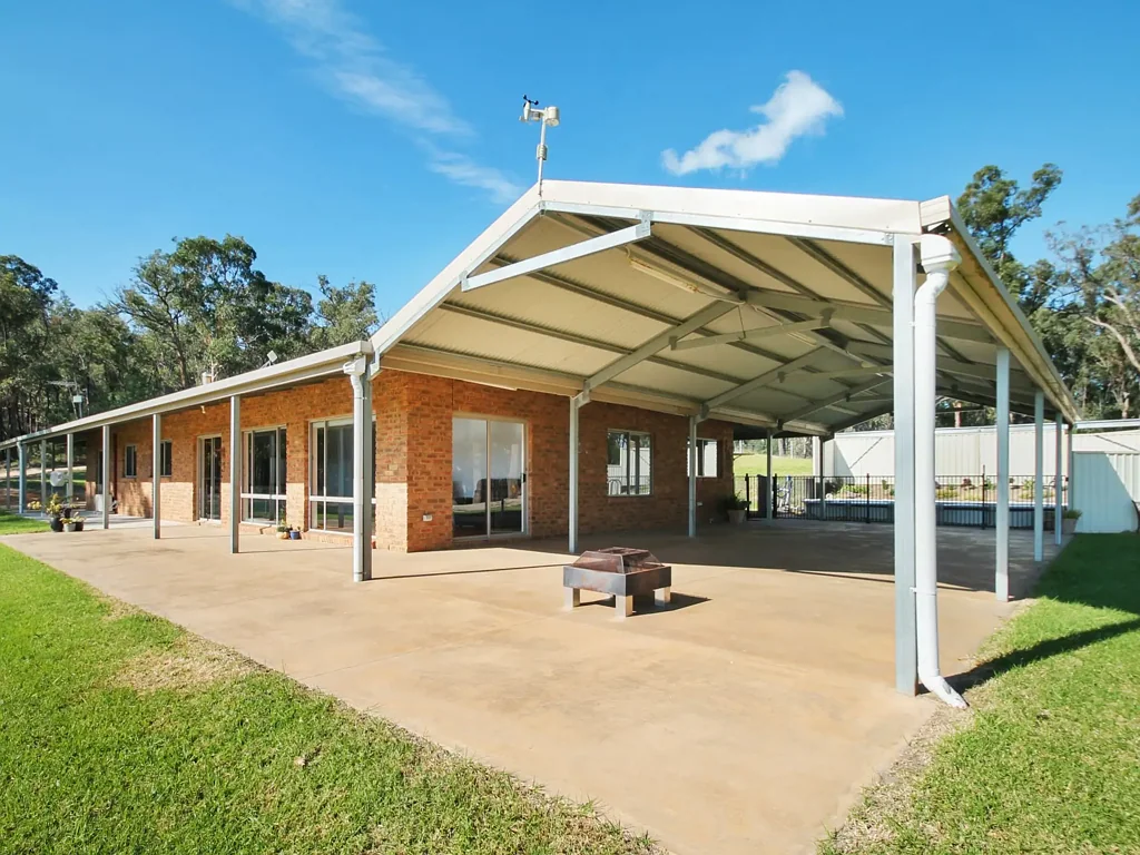 Clifton Creek 4房  MOUNTAIN VIEWS – HOLLINGSWORTH ROAD