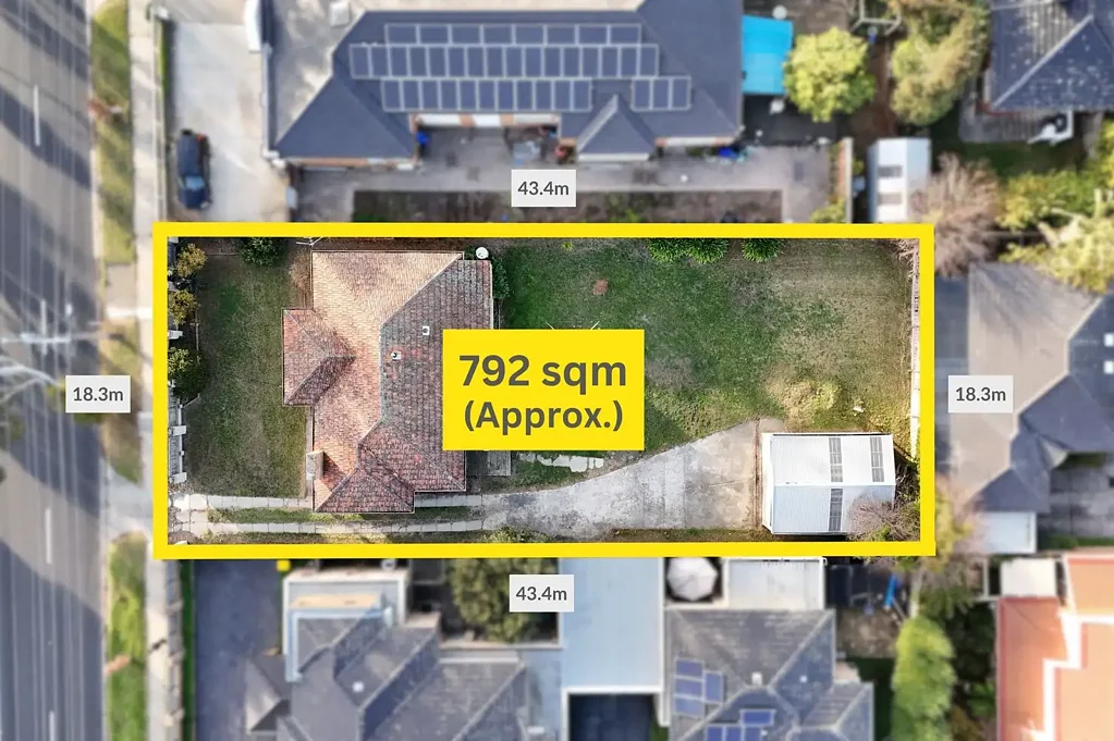 Glen Waverley 3Habitaciones OPTIONS A PLENTY ON APPROX 792SQM WITHIN THE GW SCHOOL ZONE