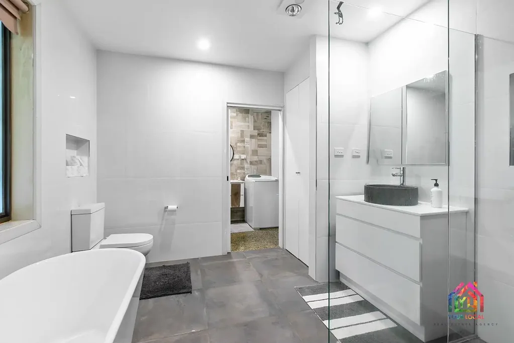 7 CAPRI COURT, Deer Park, VIC 3023