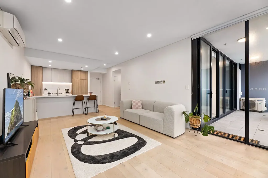 Kirrawee 2ਬੈੱਡਰੂਮ Stylish & Convenient with Impressive Views