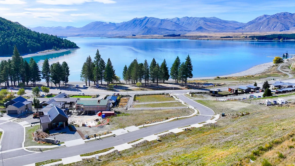 Lake Tekapo The One You have been Waiting For: Station Bay Lake Tekapo