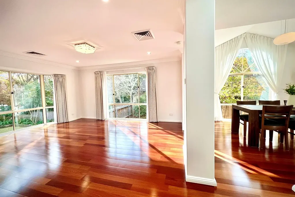 GREAT CONDITION HOME IN A SOGHT-AFTER LOCATION