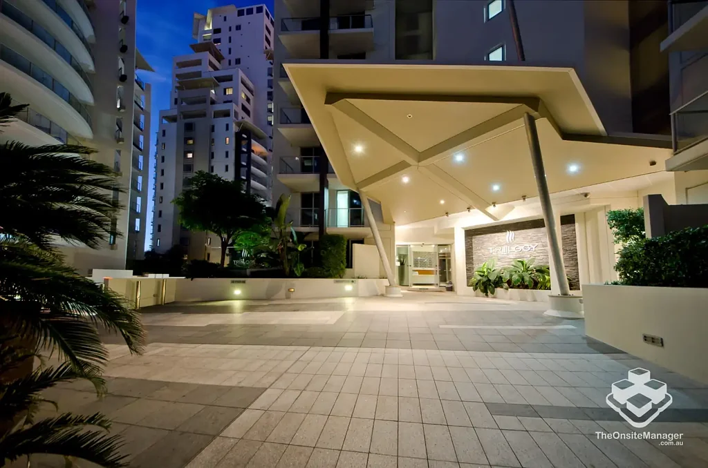 Luxury Penthouse in the Heart of Surfers Paradise