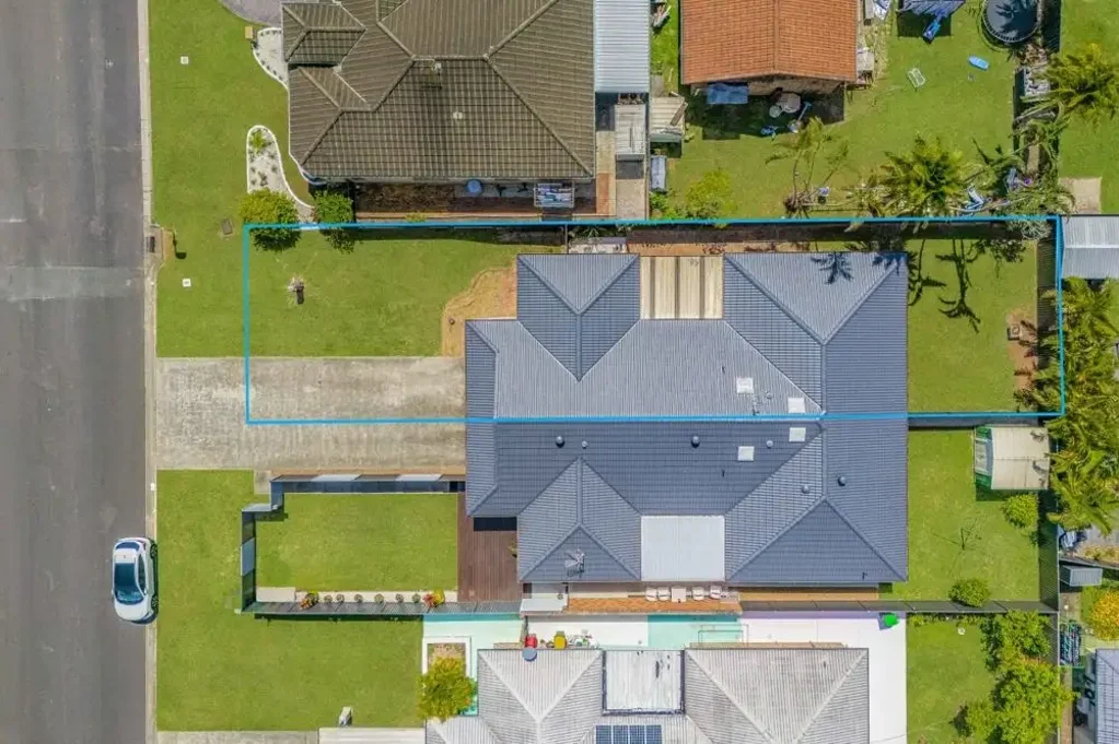 Banora Point 3Kwarto Renovated Low Maintenance Duplex with Outdoor Entertaining