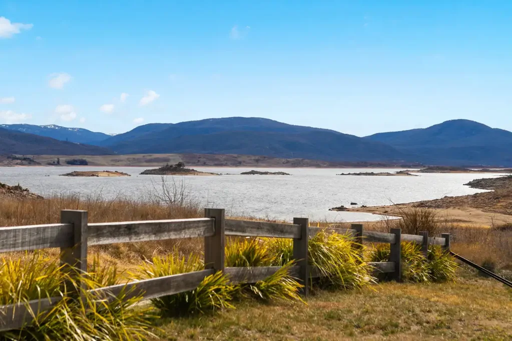 East Jindabyne Unique Lakeside Land at East Jindabyne