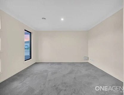 11 Maple Close, Harkness, VIC 3337, 4 ਕਮਰੇ, 2 ਬਾਥਰੂਮ, House