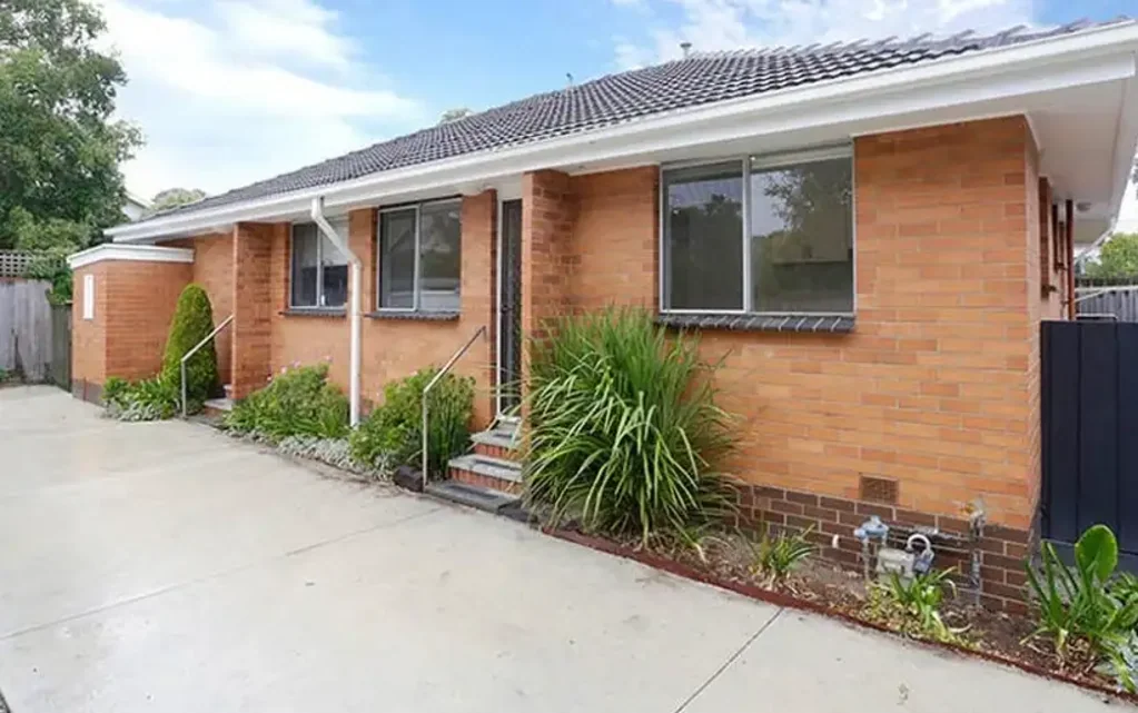 Two Bedroom Unit In Prime Location