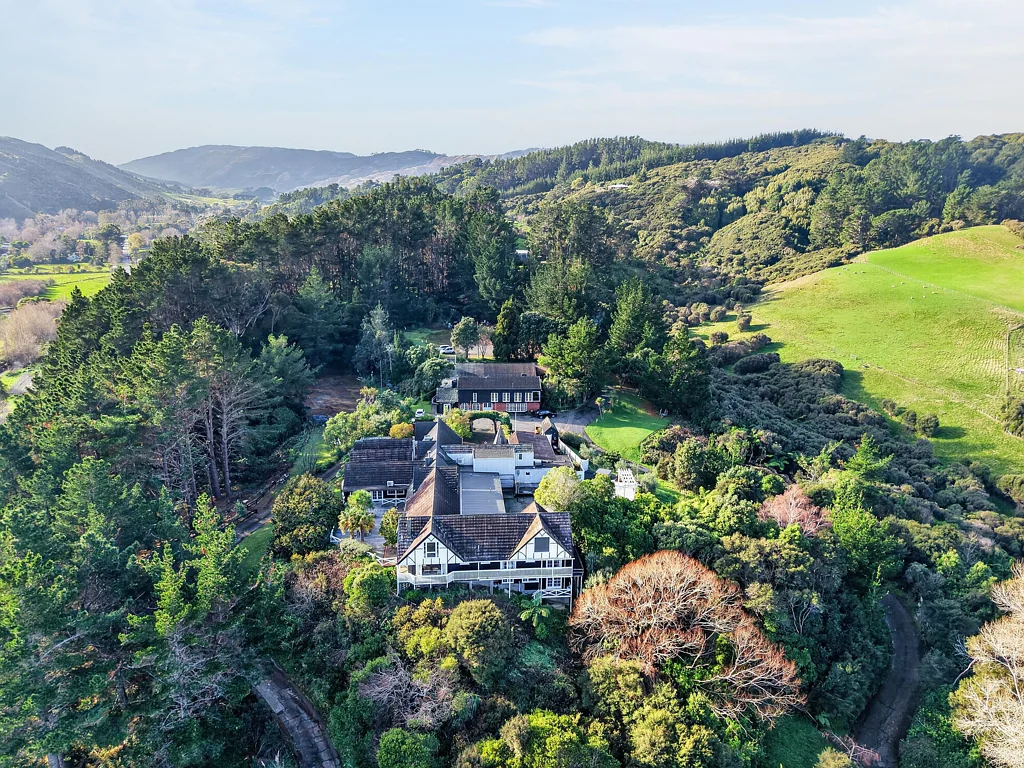 Pauatahanui The Lodge - Lifestyle & Hospitality Opportunity