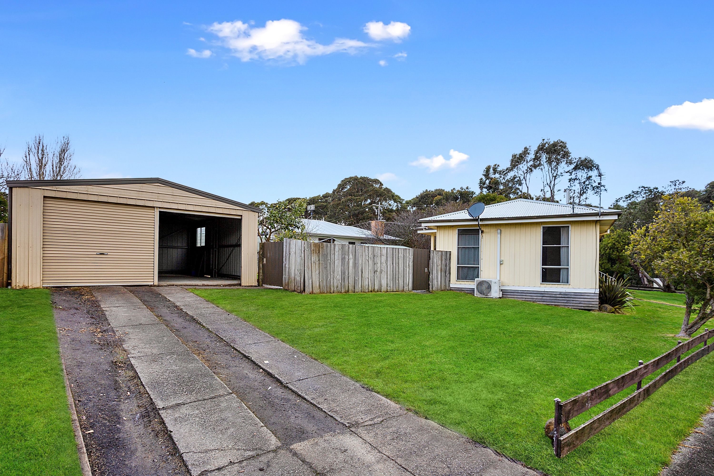 11 MURROCK ST, SIMPSON VIC 3266, 0 Kuwarto, 0 Banyo, House