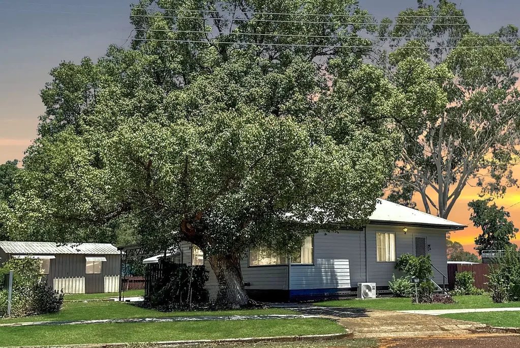 21 Tara Road, Chinchilla, QLD 4413
