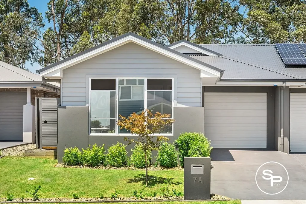 7A Howard Loop, Oran Park, NSW 2570