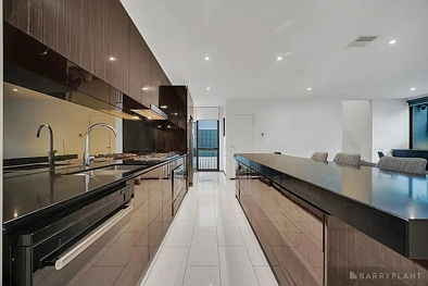 16 BINDA AV, SPRINGVALE VIC 3171, 3 રૂમ, 2 બાથરૂમ, Townhouse