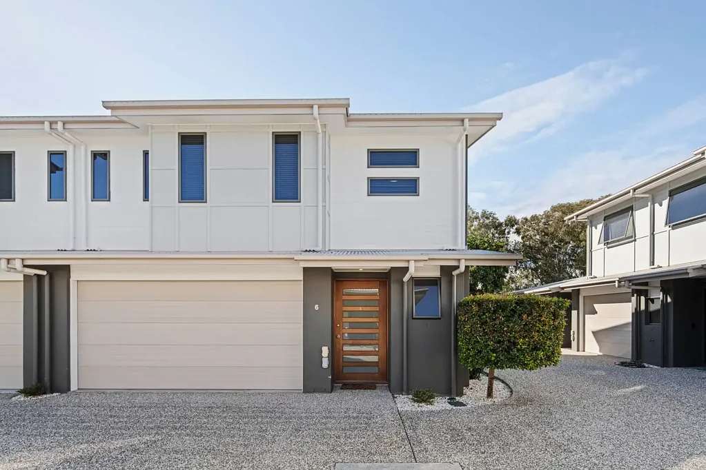 Ormiston 3침실 Sophisticated Bayside Living in a Boutique Ormiston Complex