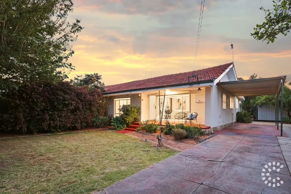 18 Palin Street, Palmyra, WA 6157