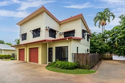 4/1339 Riverway Drive, Kelso