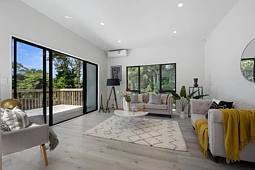 4 Gamble Way, Massey