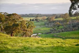 212 High Street, Kyneton