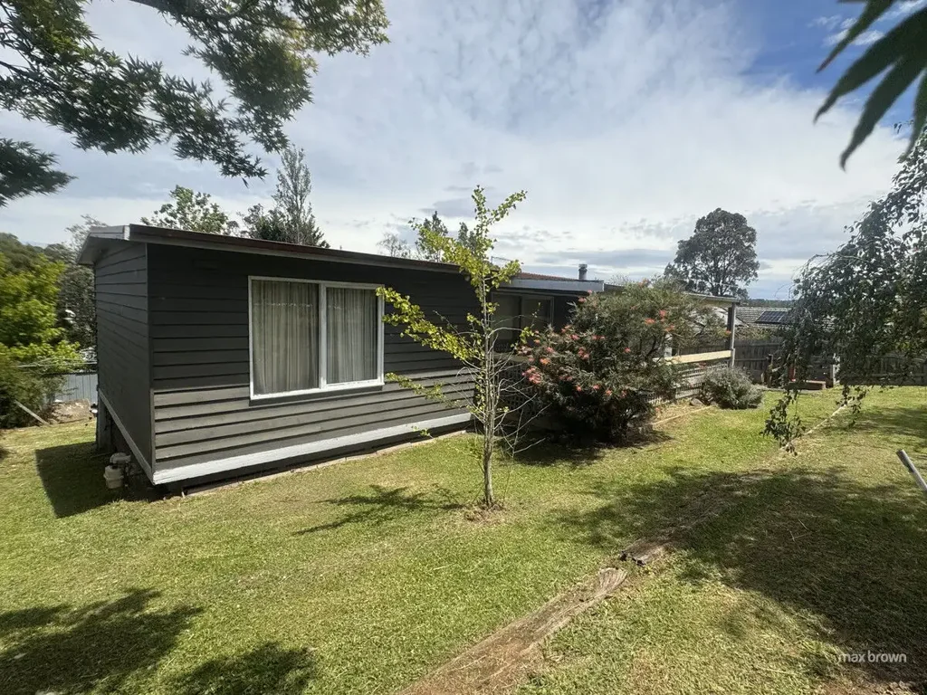 44 English Street, Seville, VIC 3139