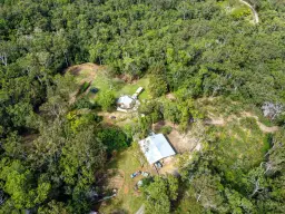 4261 Black Mountain Road, Julatten