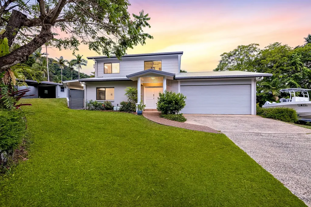 10 Arran Close, Edge Hill, QLD 4870
