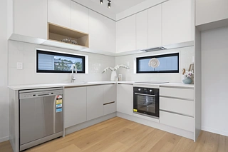 2-4/6 McRae Road, Mount Wellington, Auckland City