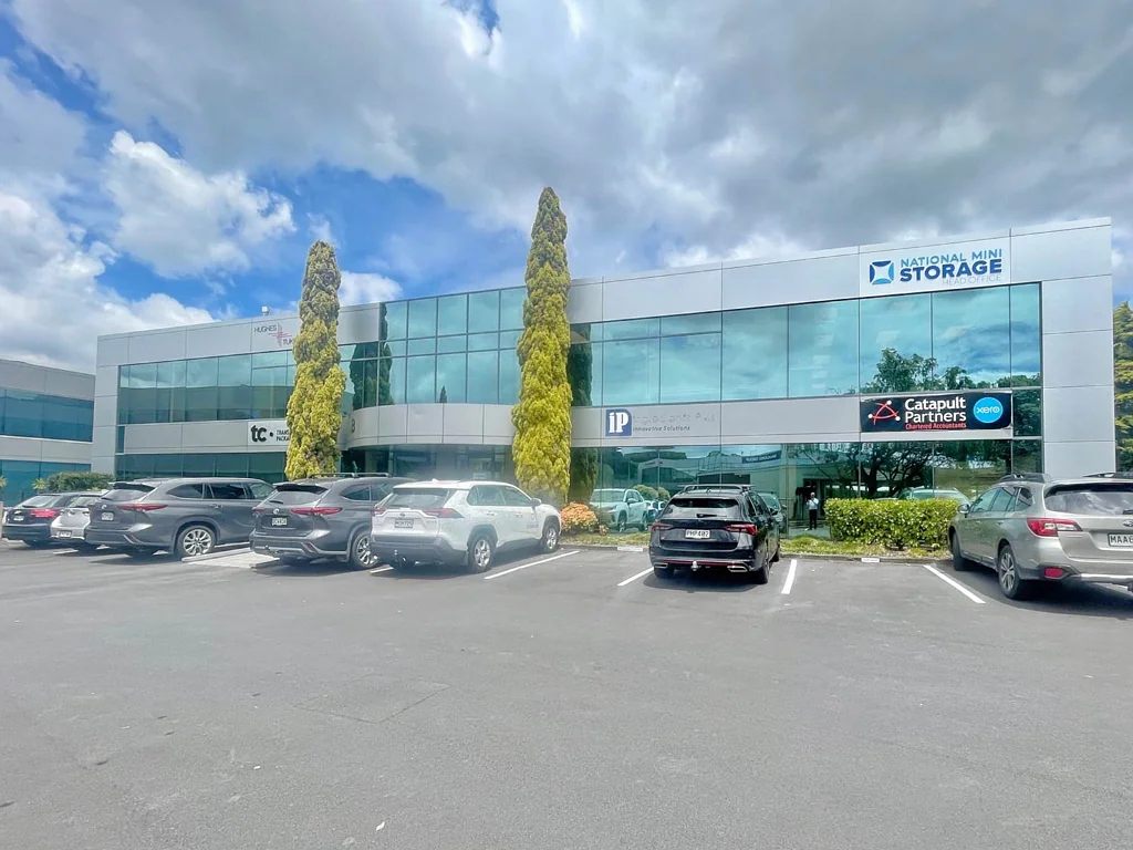 Albany 57M² OFFICE AT TAWA OFFICE PARK