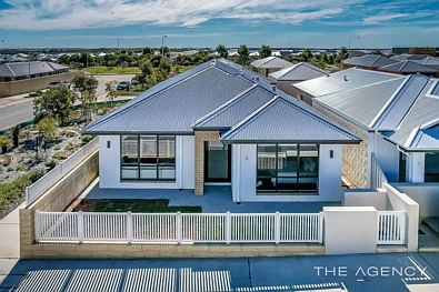 Alkimos 4房  Stunning Modern Contemporary Home With Gorgeous Ocean Views