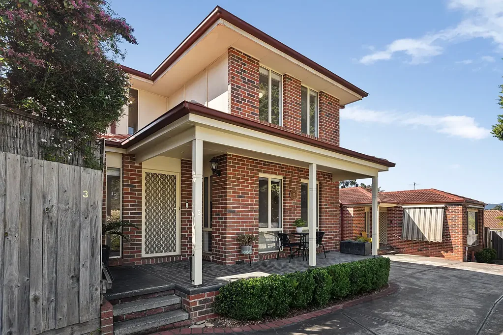 Kilsyth 3Phòng ngủ Modern, Low-Maintenance Living in a Peaceful Setting