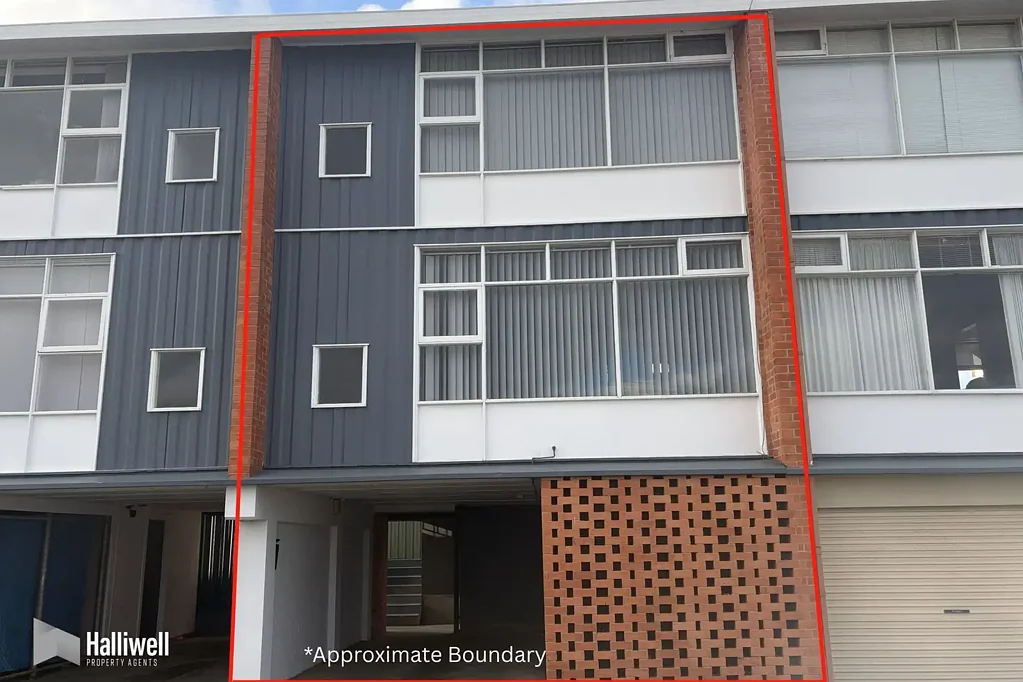 Convenient, Secure & Stylish Living in Central Devonport