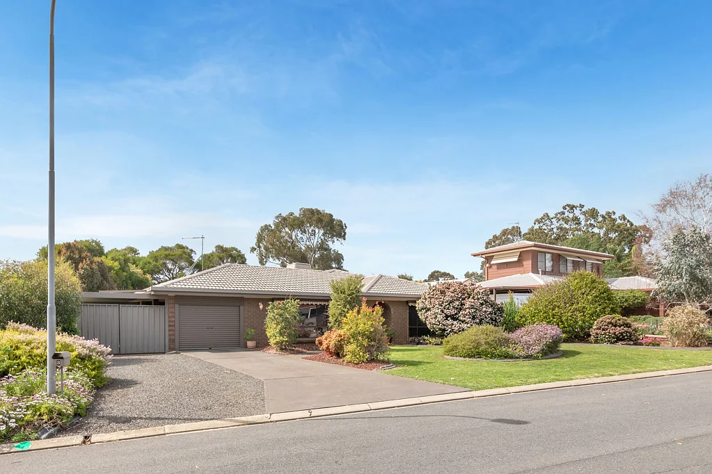 3 Marena Avenue, Craigmore, SA 5114