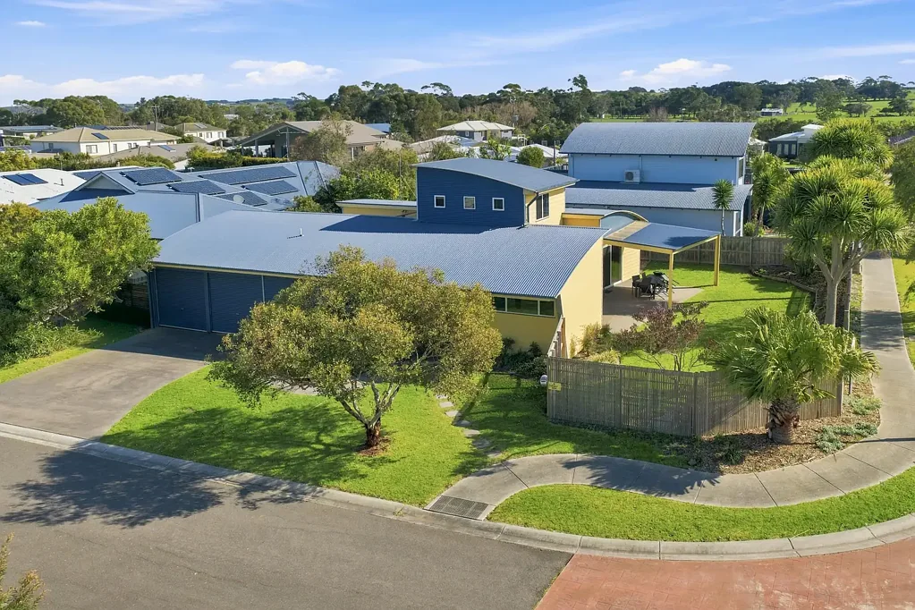 Inverloch 4房  Relaxed Coastal Living Close to the Beach