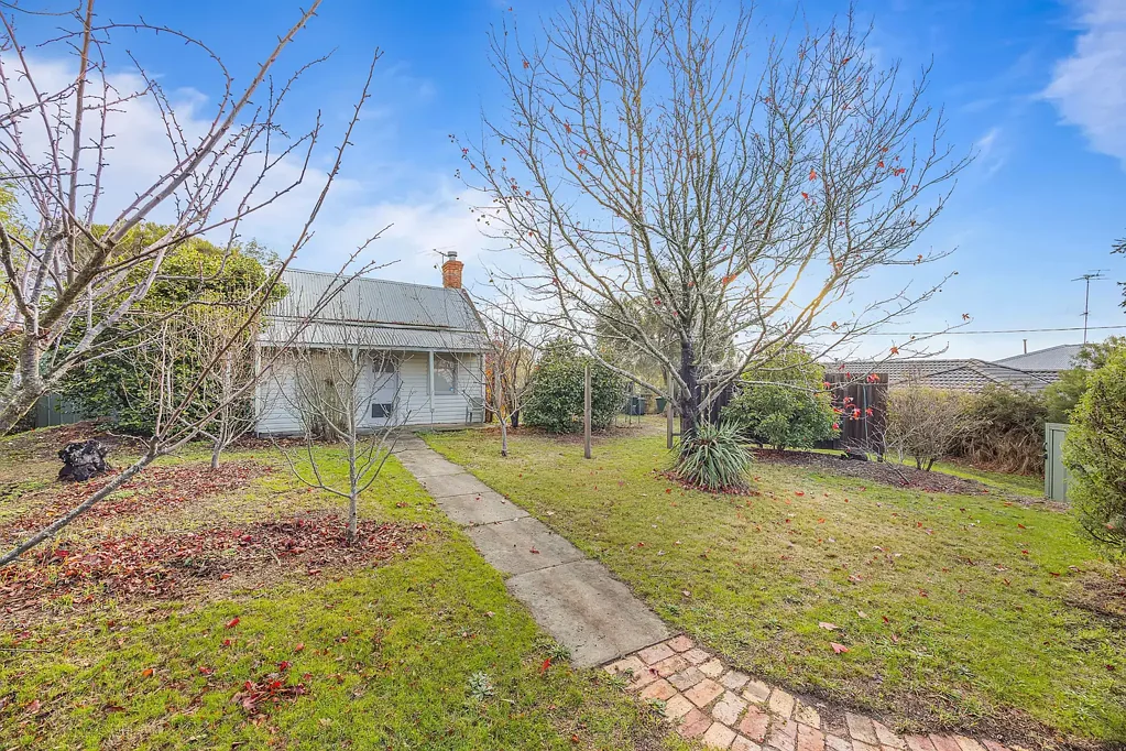 136 Larter Street, Golden Point, VIC 3350
