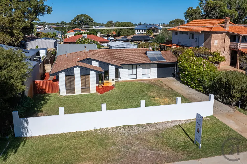 42 Karunjie Road, Golden Bay, WA 6174