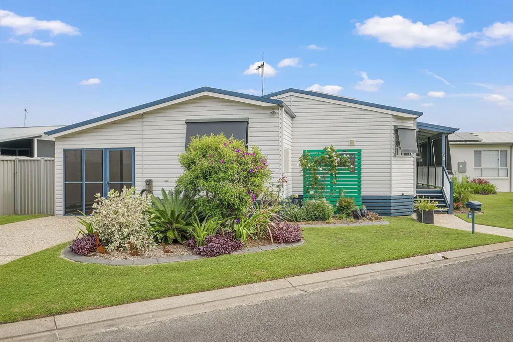 32/1A Lincoln Road, Port Macquarie, NSW 2444