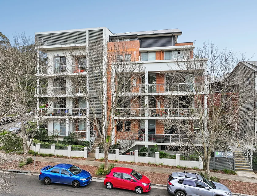25/1-5 Parkside Crescent, Campbelltown, Macarthur Region, 3 ห้องนอน, 2 ห้องน้ำ, Apartment