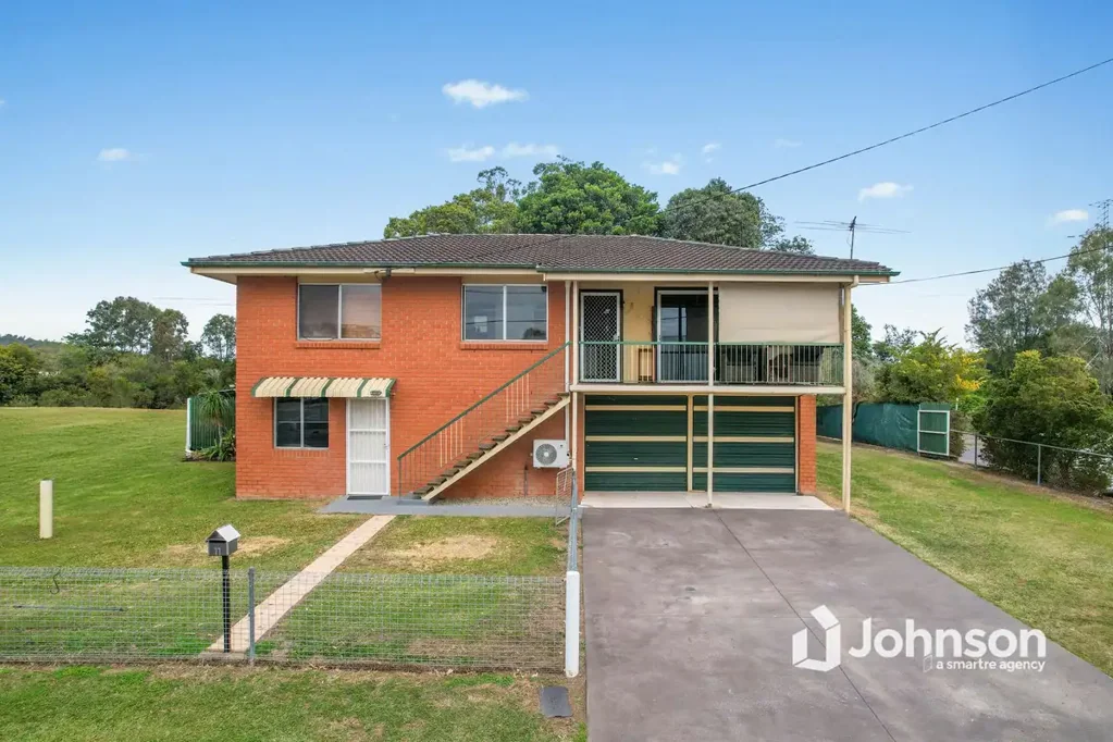 Bundamba 5 Bedroom Great Opportunity on Huge 1,461sqm Block!