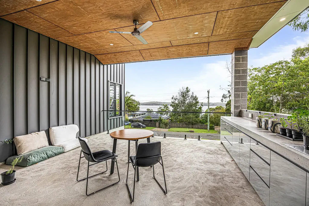 321 Dobell Drive, Wangi Wangi, NSW 2267