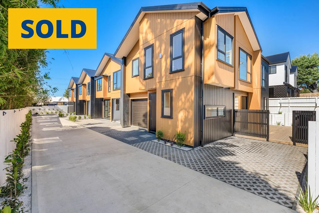Te Atatu South 4房  Your Brand-New Home Awaits – Freehold & Standalone