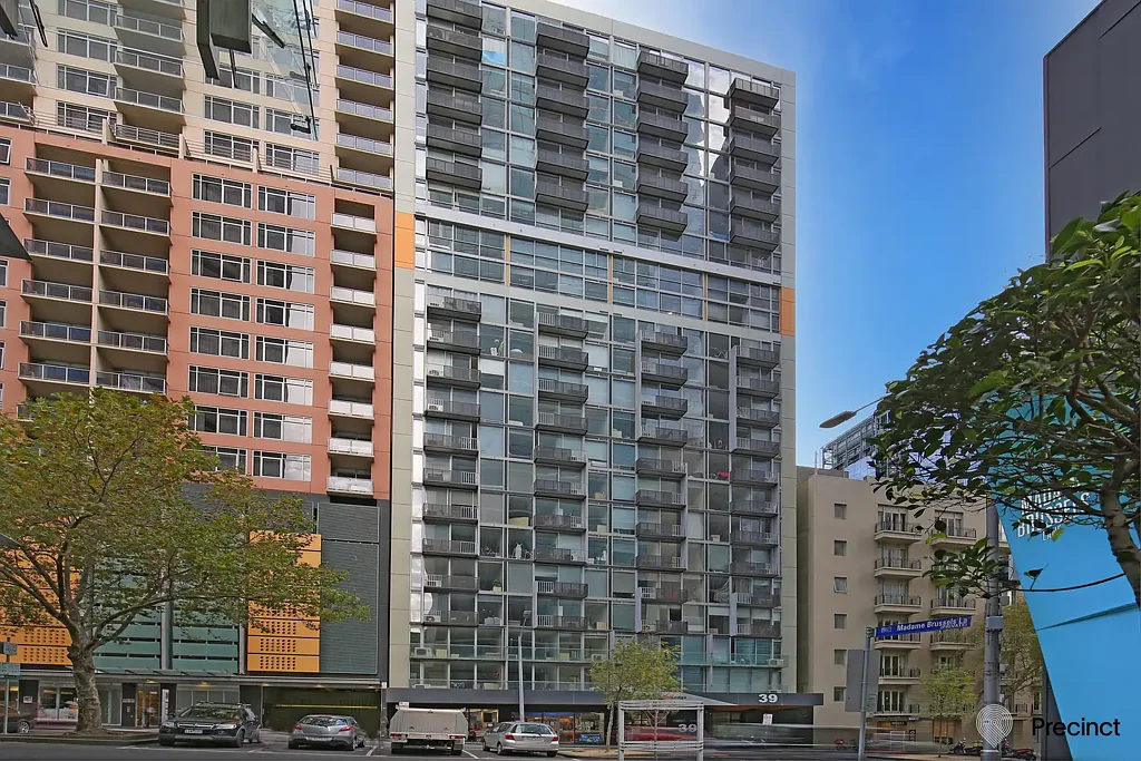Ideally located 2 bedroom