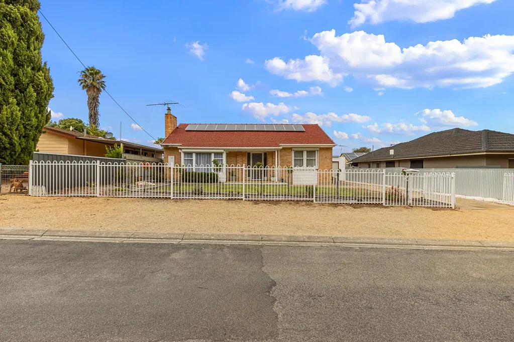 21 Park Tce, Maitland, SA 5573