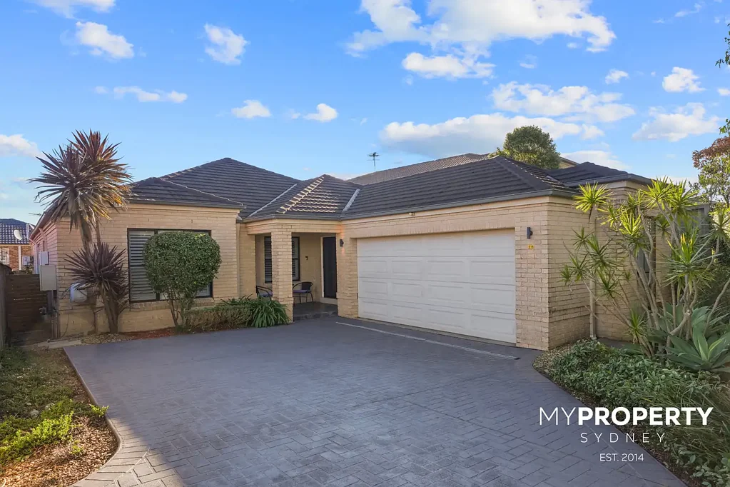 Beaumont Hills 4房  YOUR PEACEFUL ABODE AWAITS IN PRESTIGIOUS BLUE-RIBBON LOCALE