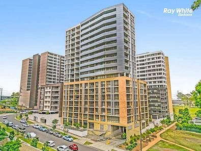 Carlingford 2房 Carlingford CBD核心 9楼景观公寓 东向采光 主卧带套间 开放式厨餐区 独立书房 燃气厨房 全瓷砖卫浴 安全车位 学区房 Space & Style: Stunning City Views, Spacious 2 Bed + Study