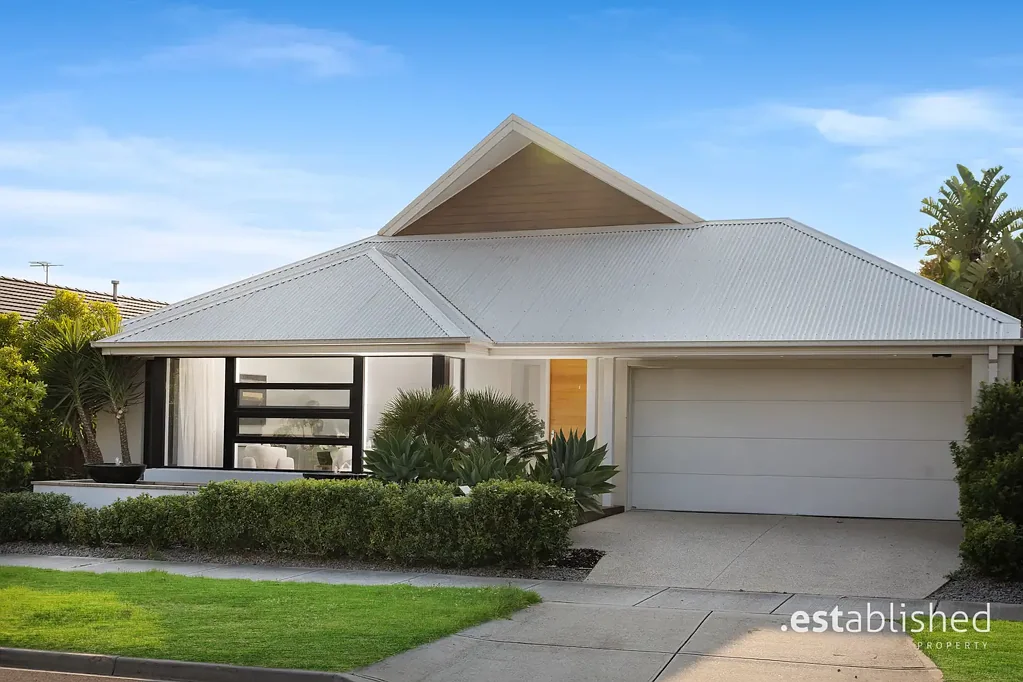 23 Liverpool Street, Point Cook, VIC 3030