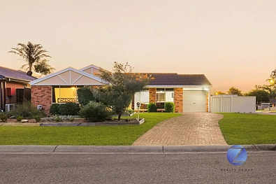 St Helens Park 3房 MR & MRS CLEAN 住在这里 - 占地 631 平方米的街角地块 !!! MR & MRS CLEAN LIVE HERE - CORNER BLOCK OF LAND ON 631M2 !!!