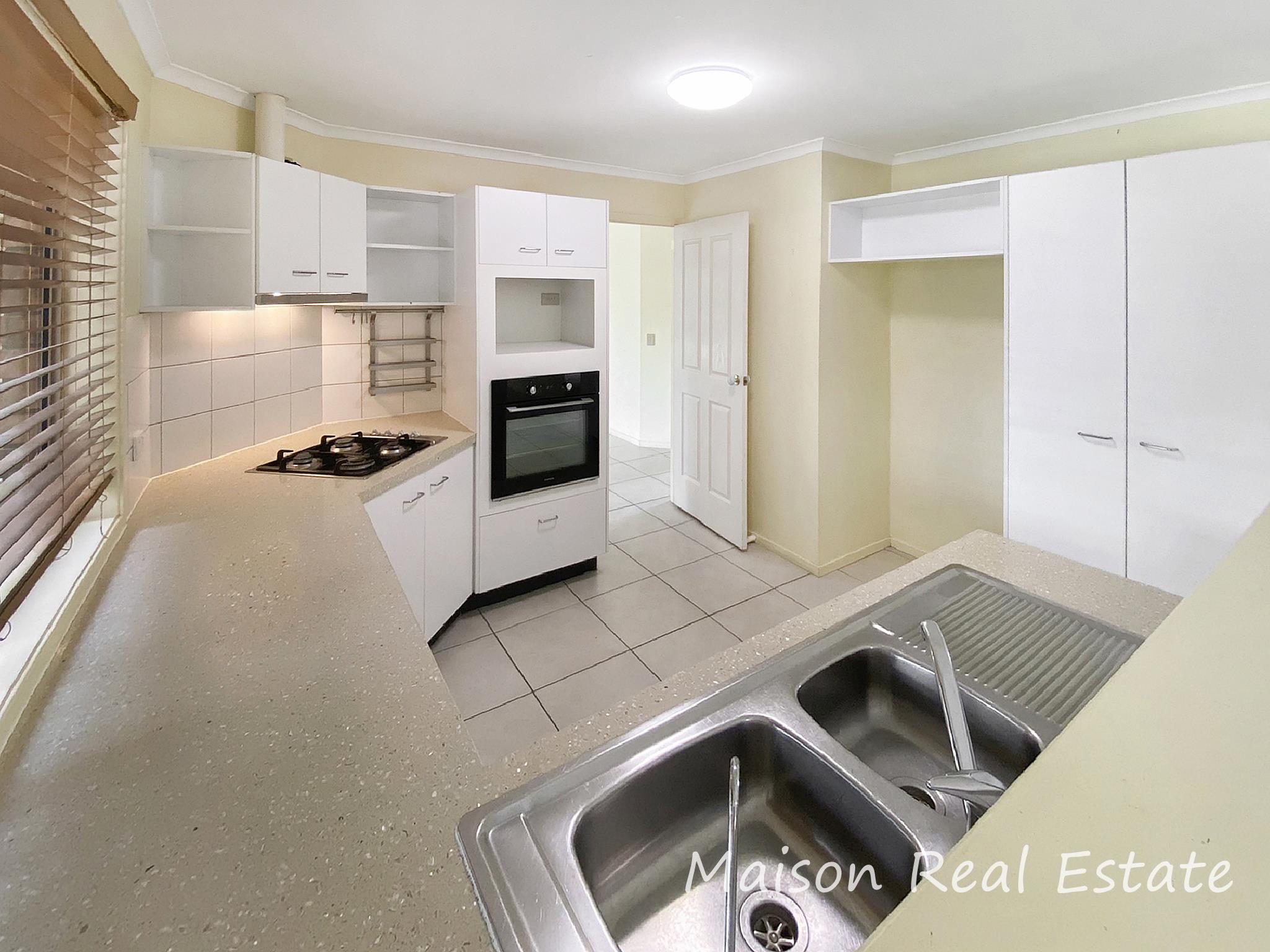 12 AVONDALE RD, SINNAMON PARK QLD 4073, 0 غرف, 0 حمامات, House