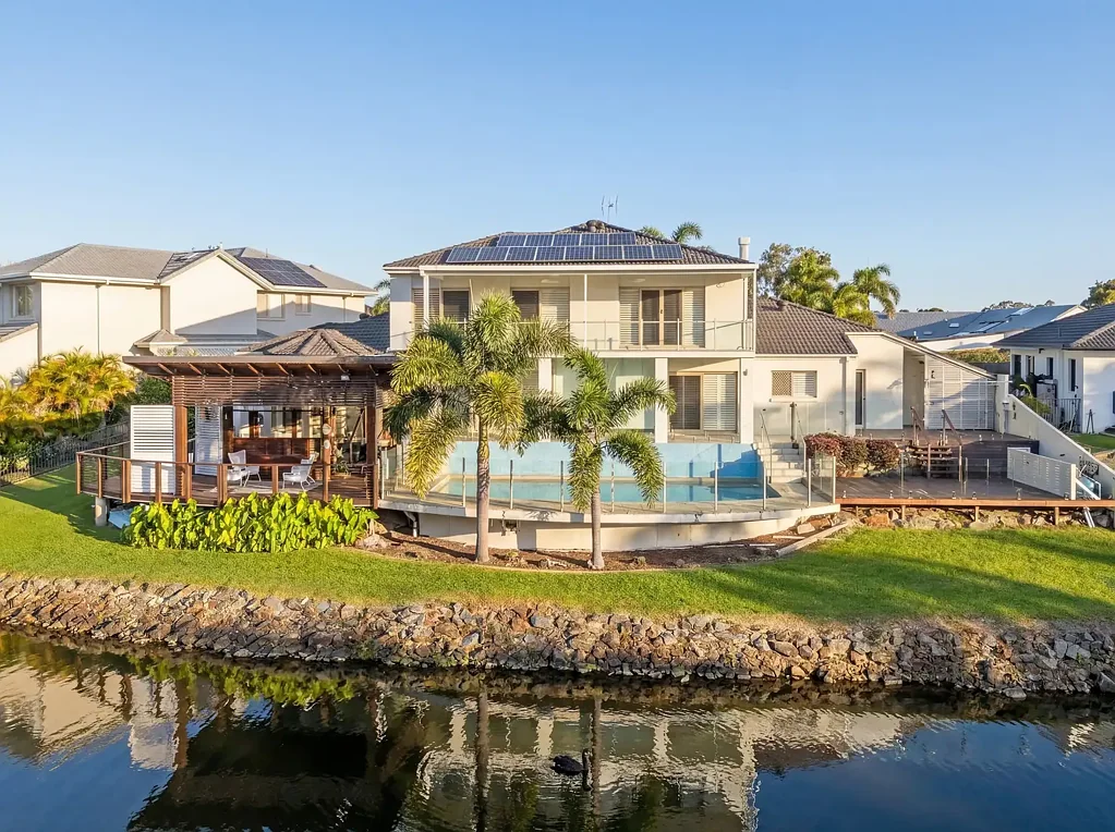 Robina 4房  This home is ready for the new owner to move in today - MOTIVATED SELLERS