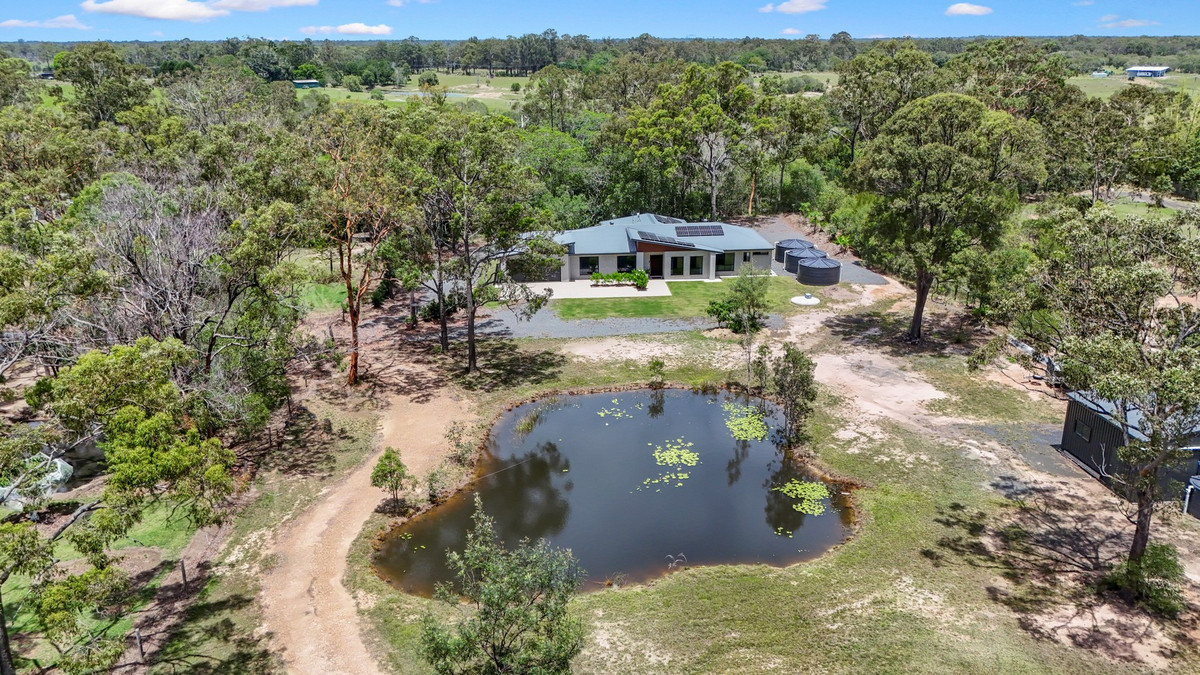 44-46 SOUTH HEATH RD, BURRUM RIVER QLD 4659, 0 chambres, 0 salles de bain, House